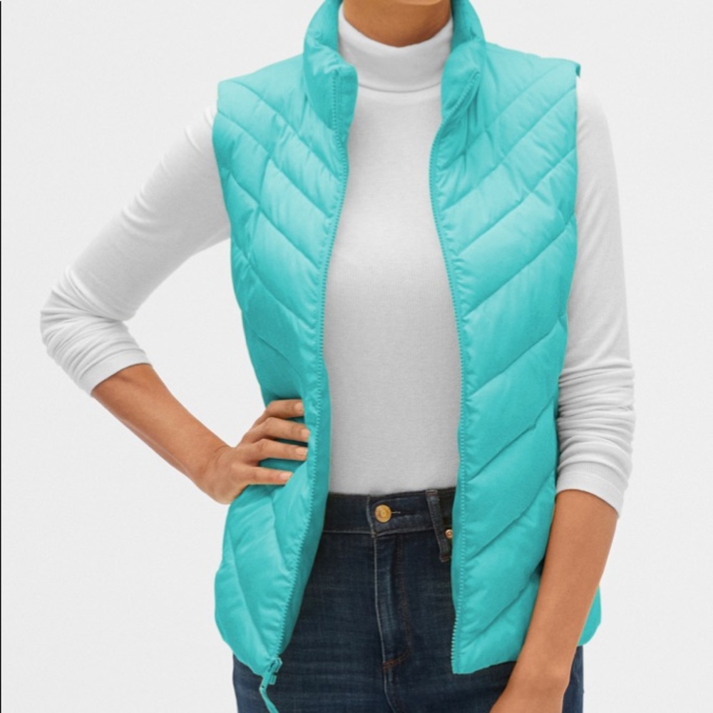 Gap Puffer Vest